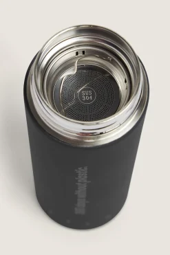 Born Living Yoga 366 Botella térmica 2.0 negro New