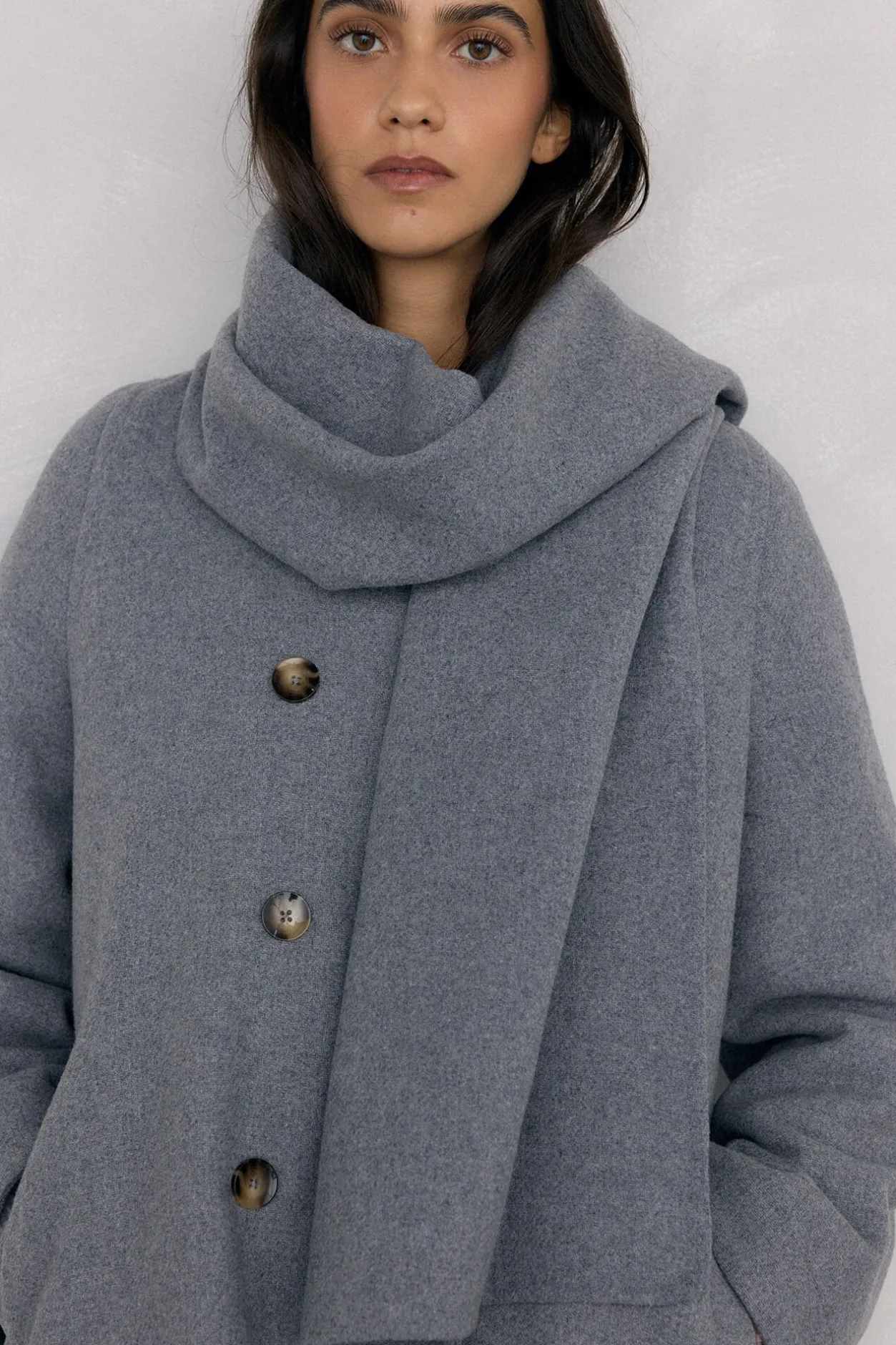 Pedro del Hierro Abrigo con bufanda Gris Hot