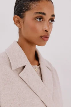 Cortefiel Abrigo corto desestructurada Marfil