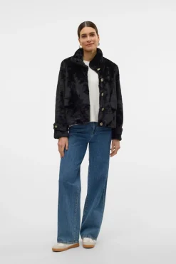 Vero Moda Abrigo corto efecto pelo Negro