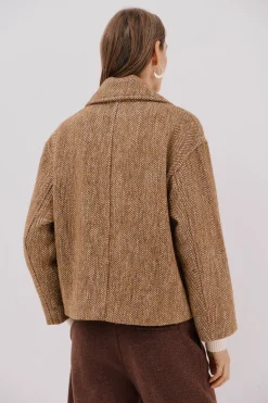 Cortefiel Abrigo corto tejido estructura Marr&oacute;n Discount