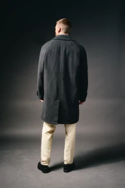 OOTO Abrigo cruzado de lana Gris oscuro Clearance