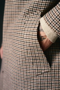 OOTO Abrigo cuadro inglesado Beige New