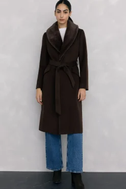 Pedro del Hierro Abrigo cuello efecto pelo Marr&oacute;n Sale