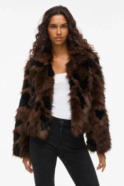 Vila Abrigo efecto pelo con solapas Marr&oacute;n oscuro Online