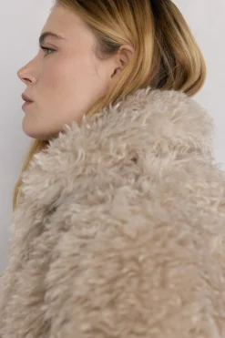 Pedro del Hierro Abrigo efecto pelo rizado Beige New