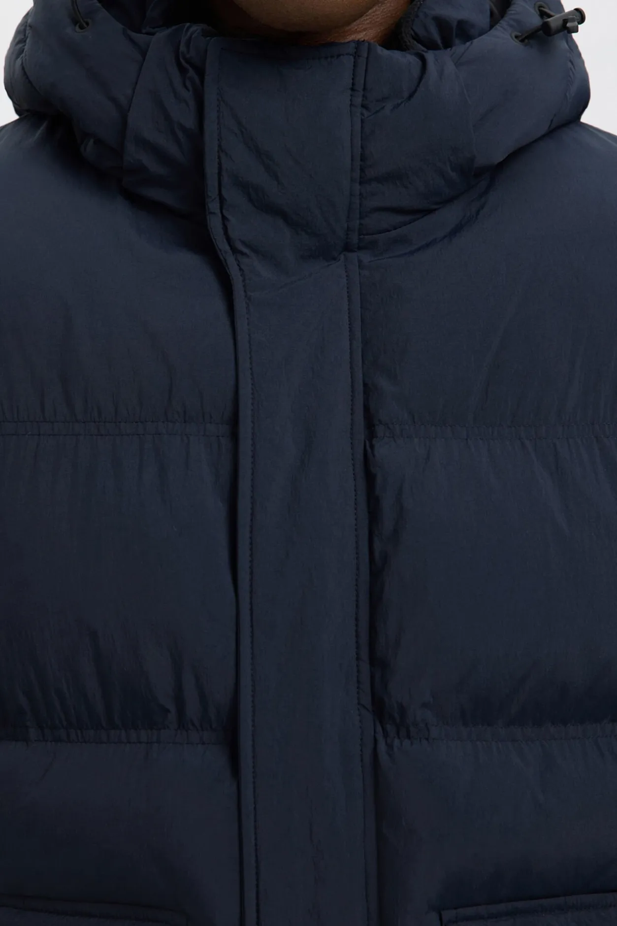 Selected Abrigo plumífero con capucha Azul marino