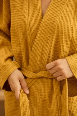 Calma House Albornoz de nido de abeja mostaza Jupiter amarillo Online