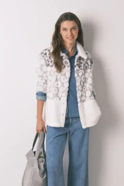 Women'secret Bata corta borrego animal print tricolor marfil Outlet