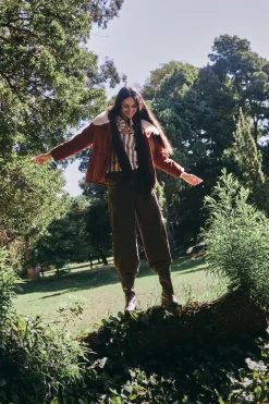 Hoss Intropia Beth. Vaqueros efecto lavado Marron New