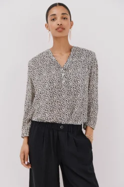 Cortefiel Blusa canesú delantro Estampado blanco Discount