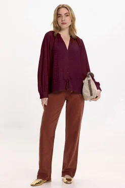 Vila Blusa de manga larga con cuello mao Granate
