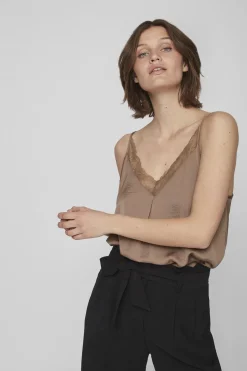 Vila Blusa de tirantes ajustables fluida Marr&oacute;n Clearance