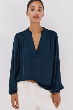 Cortefiel Blusa satinada fluida Azul marino Hot