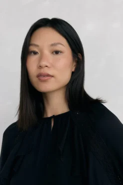 Pedro del Hierro Blusa volantes puntilla Negro Sale