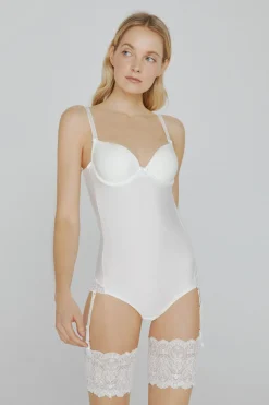 Ivette Bridal Body sin espalda con copa push up en blanco marfil Online