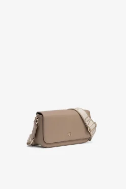 Vilanova Bolso bandolera con solapa Marr&oacute;n Hot