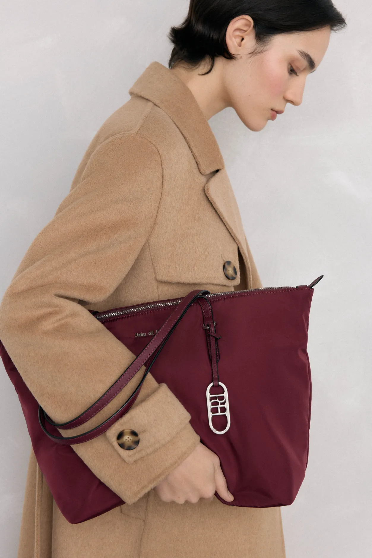 Pedro del Hierro Bolso shopper nylon con cremallera Burdeos Hot