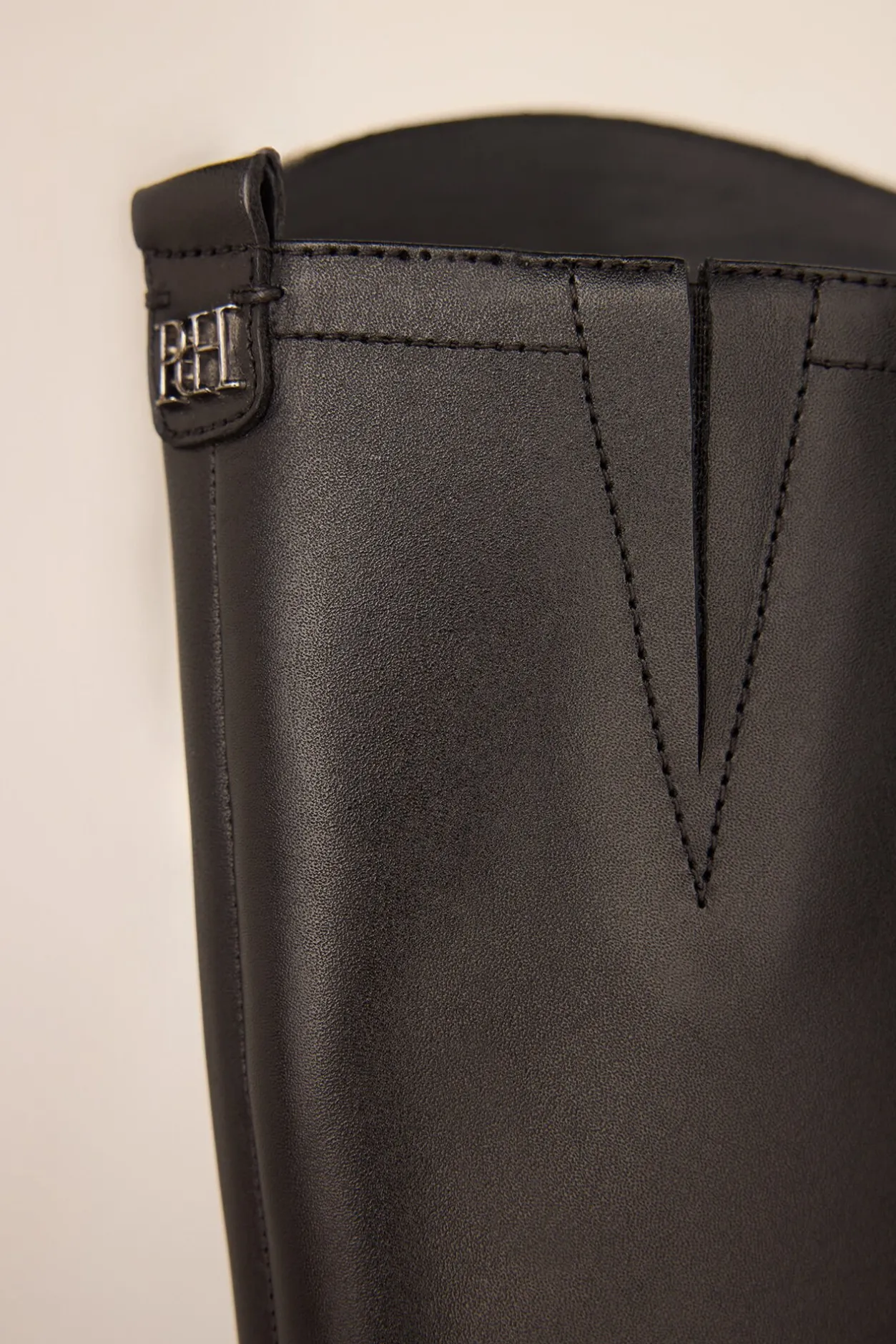 Pedro del Hierro Bota hípica con detalle metálico Negro Sale