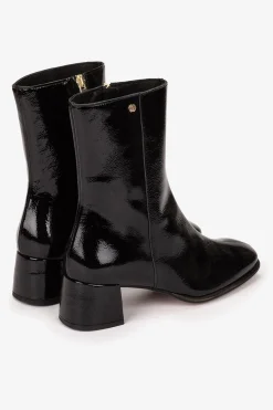 Cuplé Botín charol tacón medio Negro