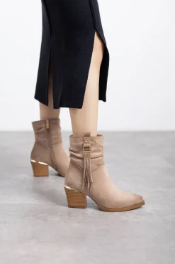 XTI Botín cowboy flecos Marrón