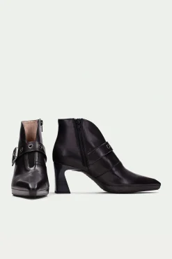 Hispanitas Botín punta fina con hebilla y ojetes ATLANTA Negro Outlet