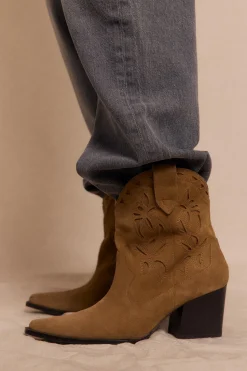 Slowlove Botín tacon serraje Camel Hot