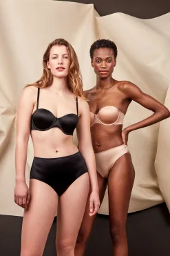 Gisela Braga alta negro Hot