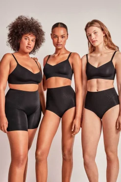 Gisela Braga alta faja reductora negro New