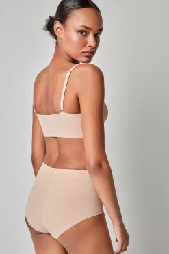 Gisela Braga alta reductora con refuerzo nude Hot