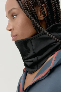 Born Living Yoga Braga de cuello térmica Nacken negro Sale