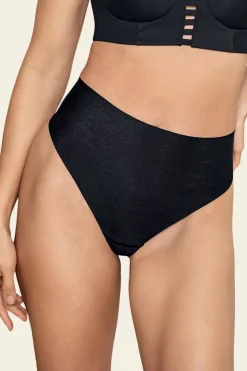 Leonisa Brasileña tiro alto invisible negro