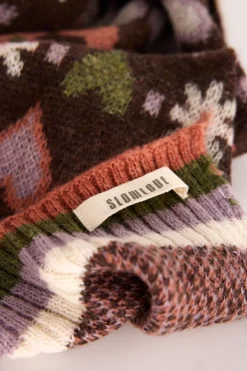 Slowlove Bufanda corazones Estampado marr&oacute;n Sale