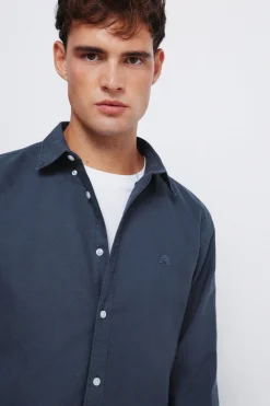 Springfield Camisa oxford tinte en prenda azul New