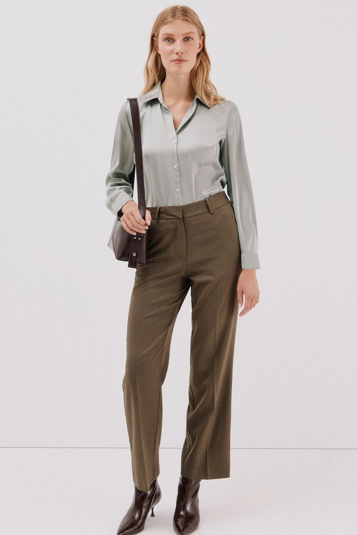 Cortefiel Camisa satinada Verde Outlet