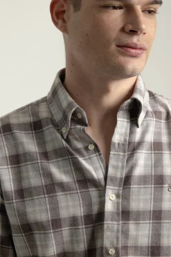 PuroEGO Camisa slim algodón cuadro tartán Marr&oacute;n Hot