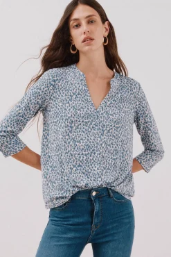 Cortefiel Camiseta básica escote mão Estampado azul