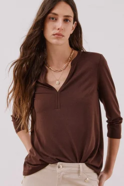 Cortefiel Camiseta básica escote mão Marr&oacute;n oscuro New