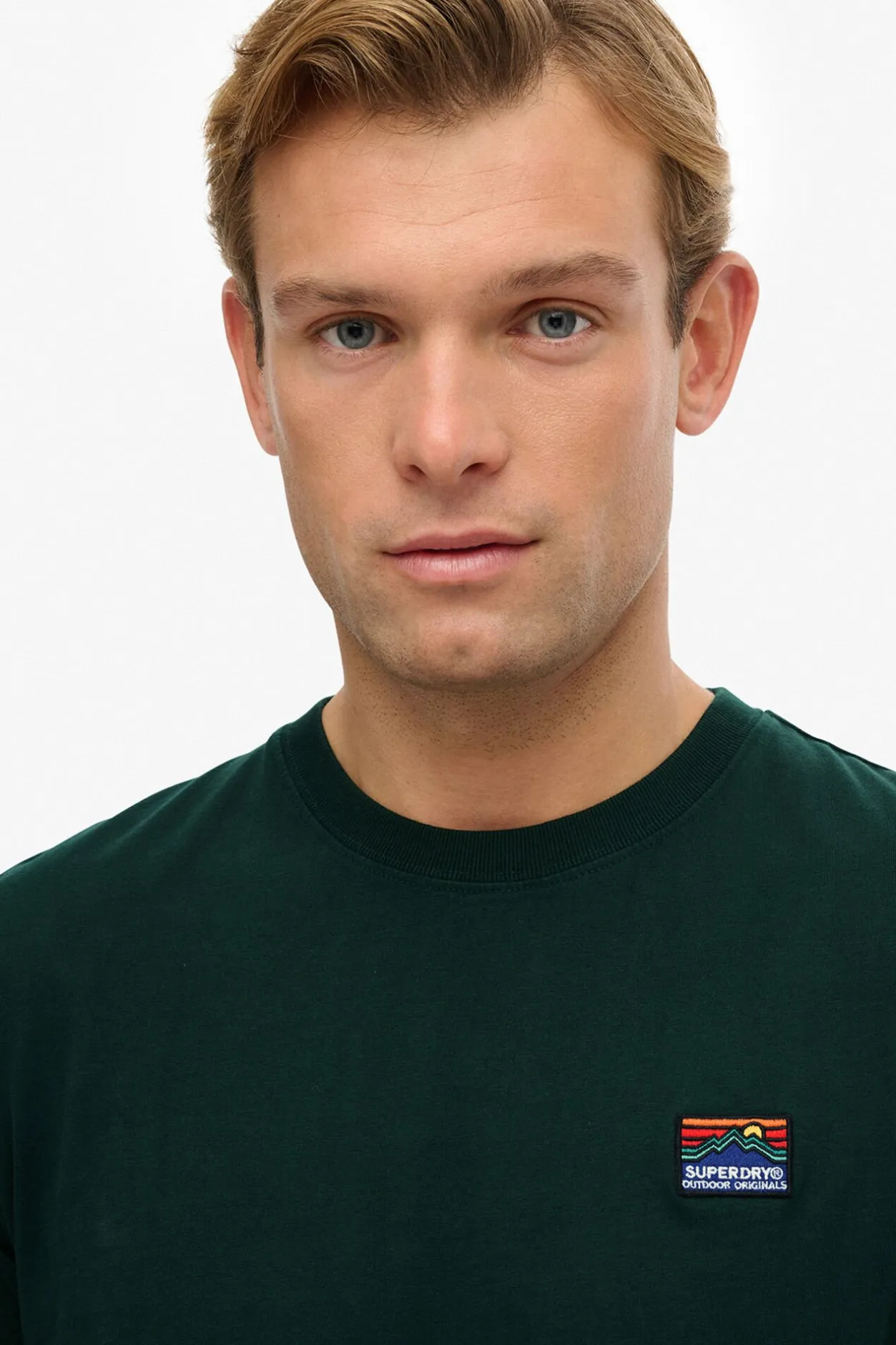 Superdry Camiseta de manga corta con cuello redondo de canalé verde Discount