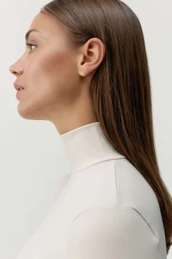 Born Living Yoga Camiseta deportiva Malik beige marfil