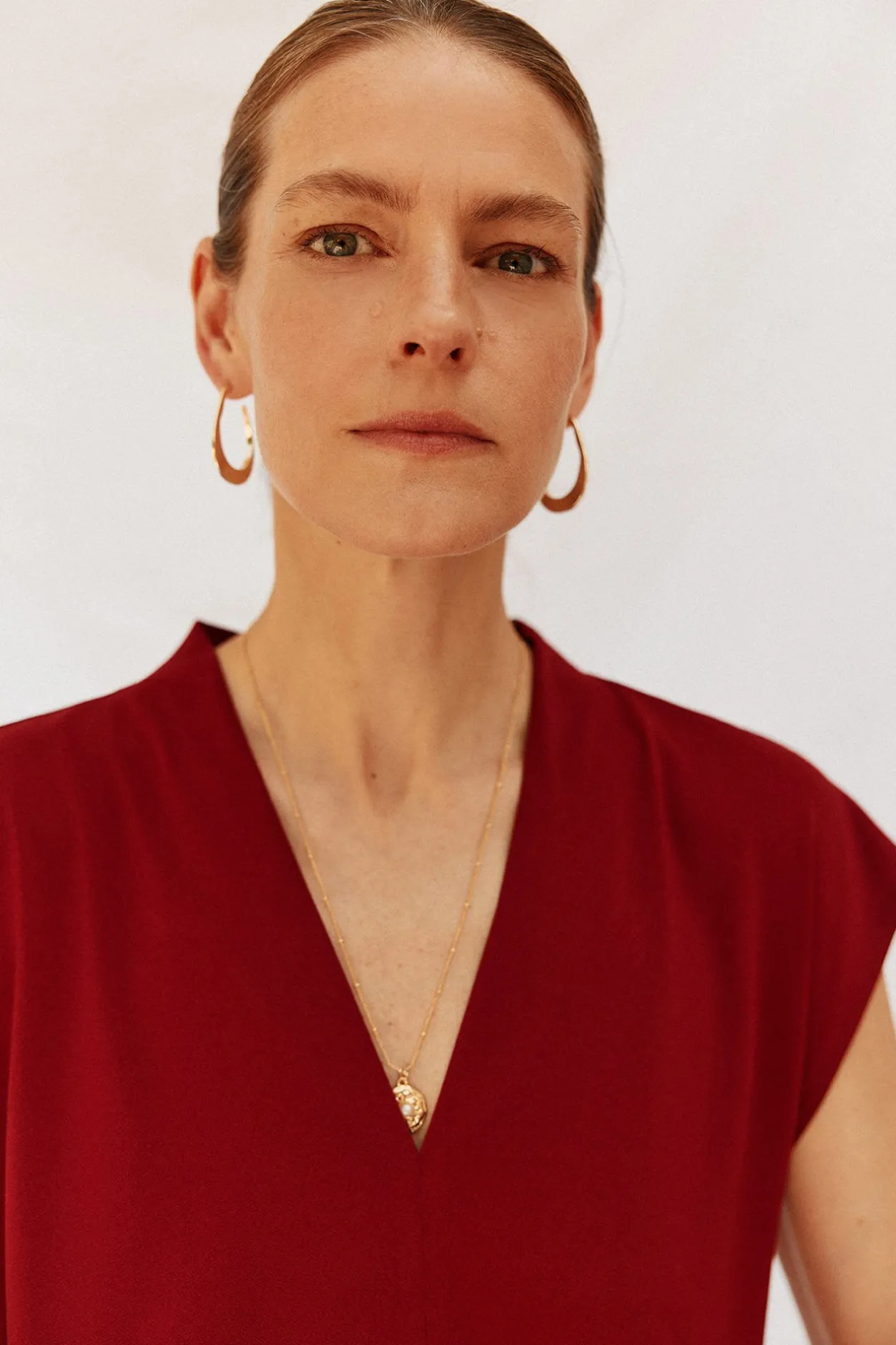 Cortefiel Camiseta estamapda escote pico fruncido Granate Discount