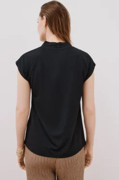 Cortefiel Camiseta estamapda escote pico fruncido Negro