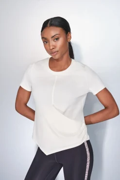 Dash and Stars Camiseta manga corta blanco drapeado beige Hot