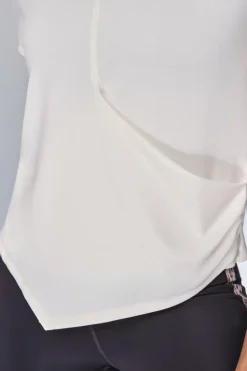 Dash and Stars Camiseta manga corta blanco drapeado beige Hot