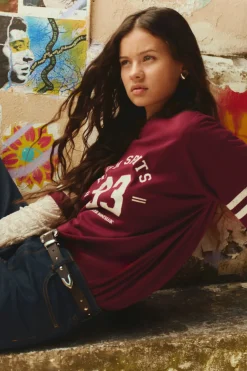 High Spirits Camiseta Rookie burdeos