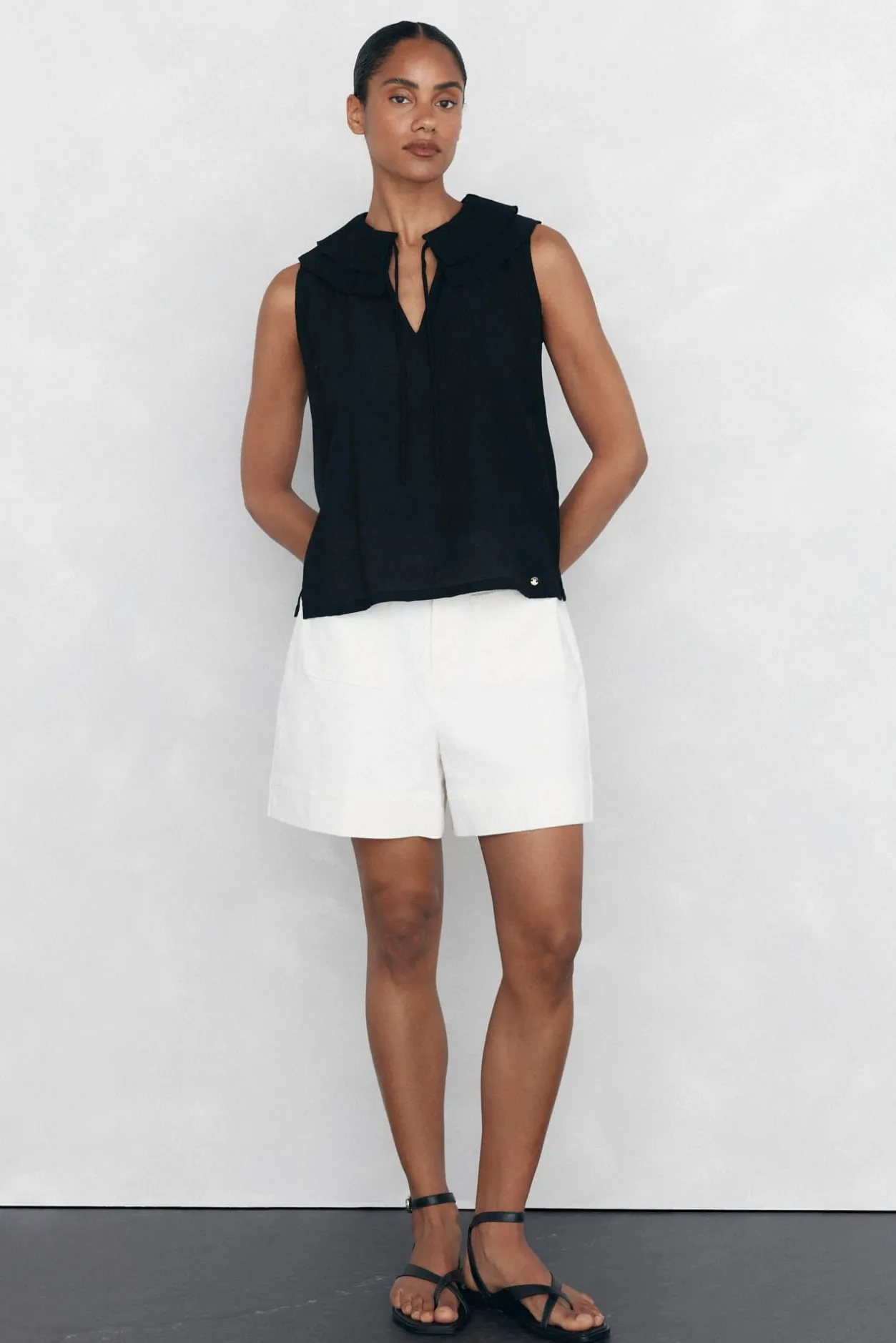 Pedro del Hierro Camiseta volantitos Negro Clearance