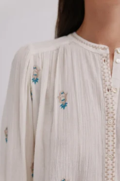 Hoss Intropia Carine. Blusa bordada Marfil Best