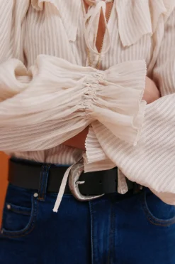 Hoss Intropia Cassandra. Blusa romántica Marfil Clearance