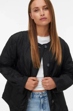 Vero Moda Cazadora acolchada Negro Online