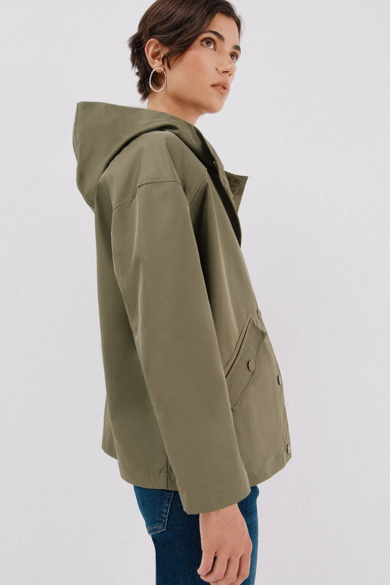 Cortefiel Cazadora corta botones automáticos Kaki Online